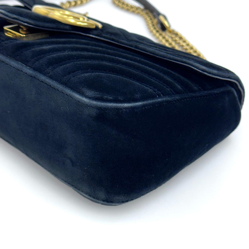 Gucci Borsa GG Marmont Small in Velluto Nero