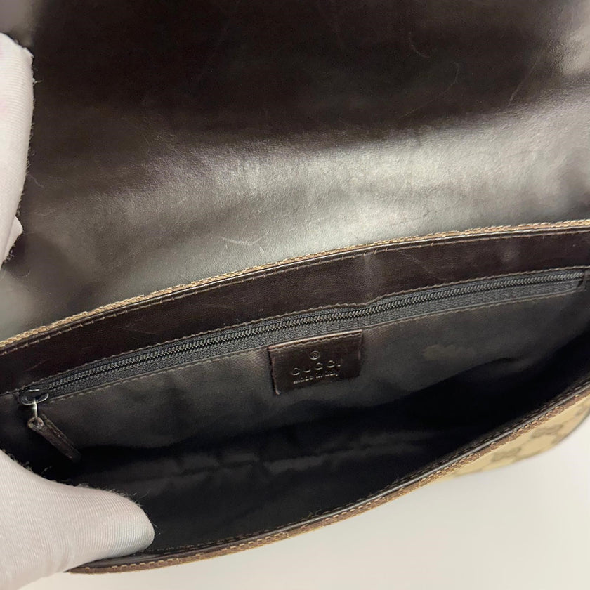 Gucci Borsa Hobo GG Supreme con Catena Oversize in Resina