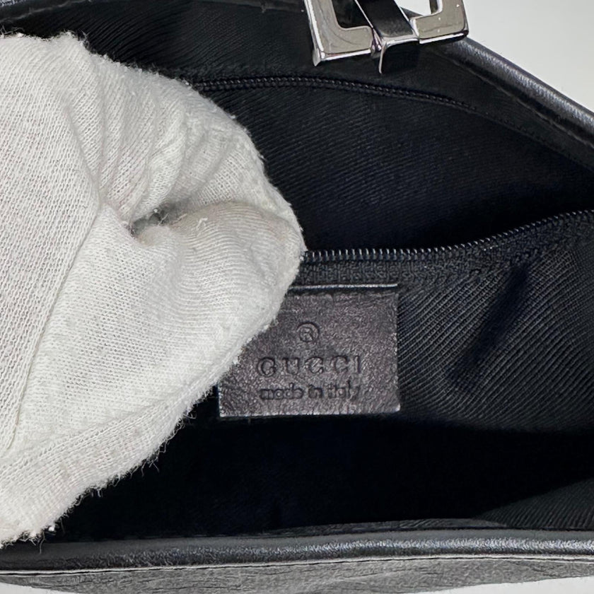 Gucci Borsa Jackie GG Canvas nera con finiture in pelle