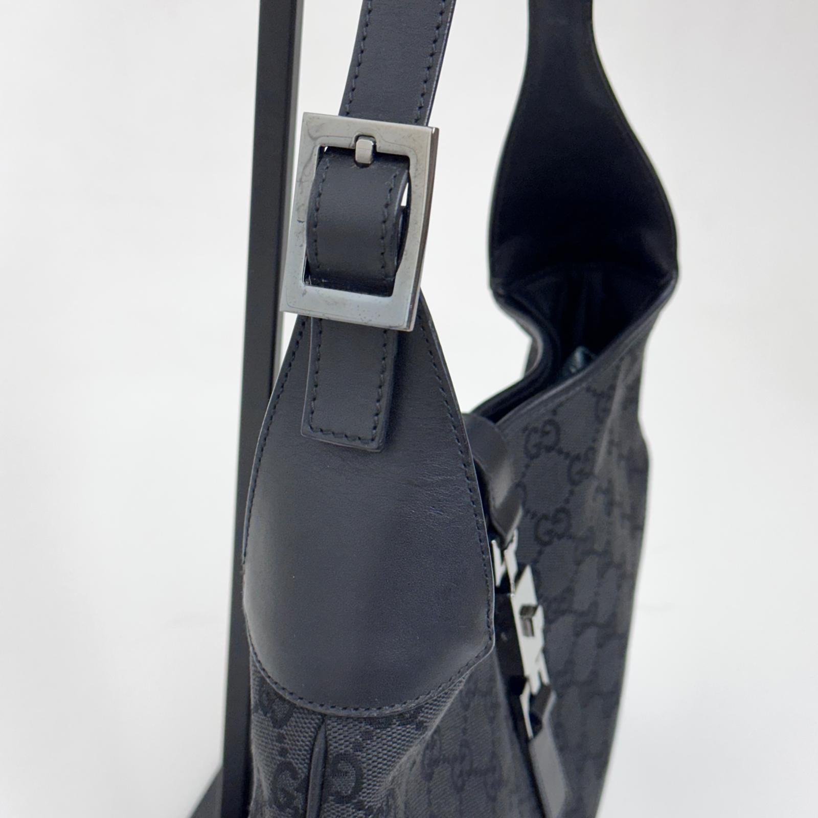 Gucci Borsa Jackie GG Canvas nera con finiture in pelle