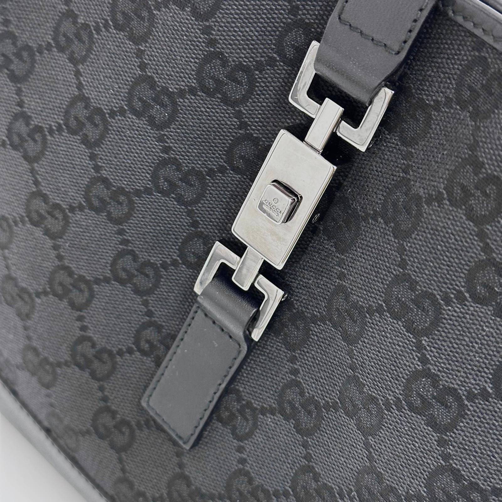 Gucci Borsa Jackie GG Canvas nera con finiture in pelle