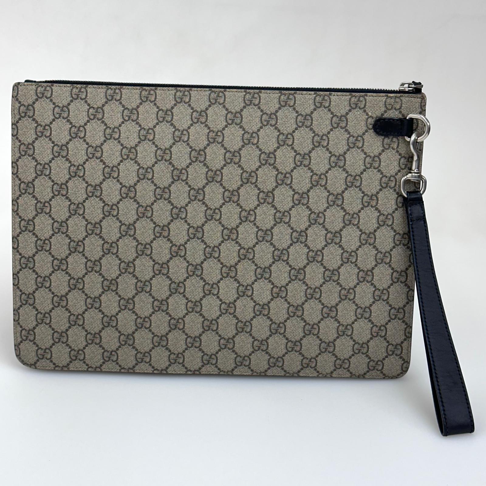 Gucci Borsa Maxi Pochette GG Supreme con Web Verde e Rosso