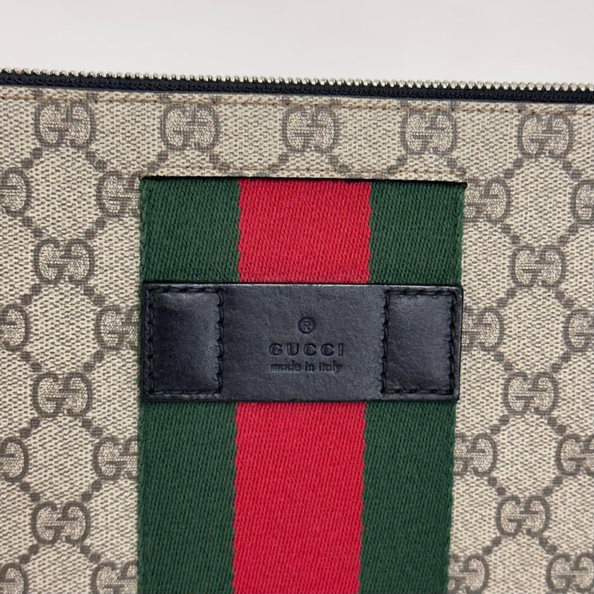 Gucci Borsa Maxi Pochette GG Supreme con Web Verde e Rosso