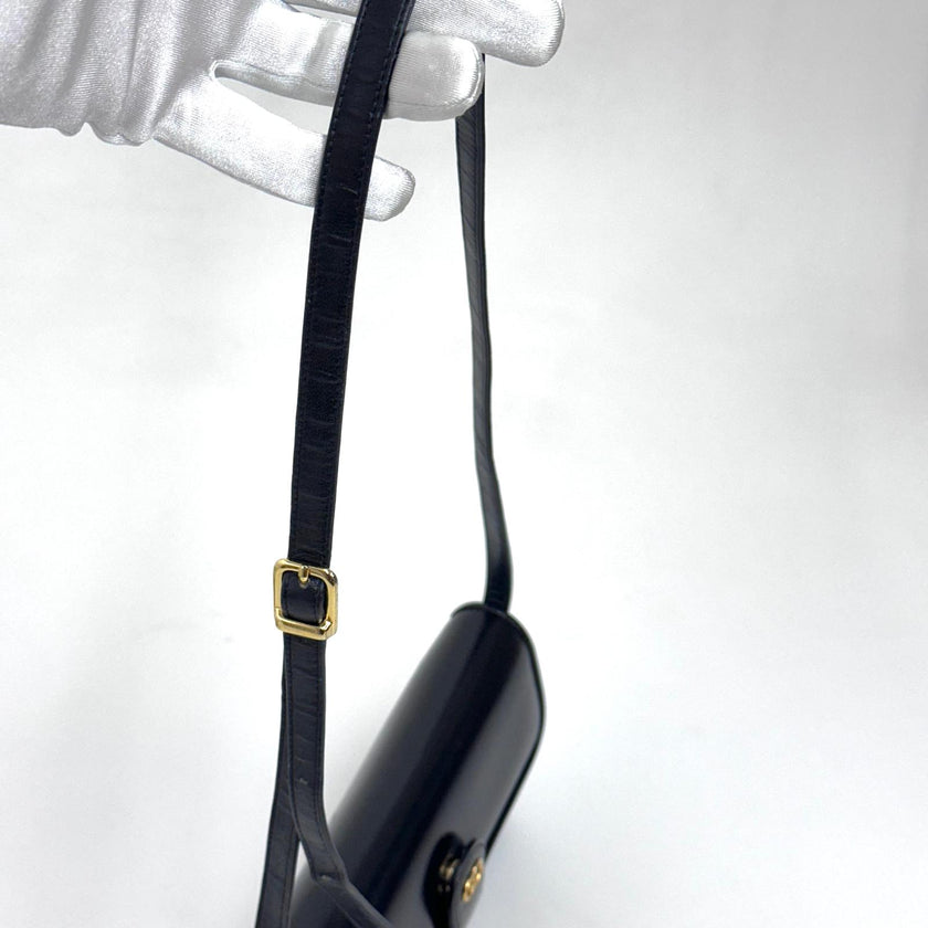 Gucci Borsa Vintage a Spalla in Pelle Nera