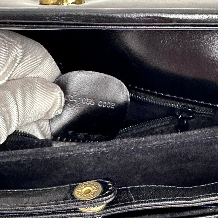 Gucci Borsa Vintage a Spalla in Pelle Nera