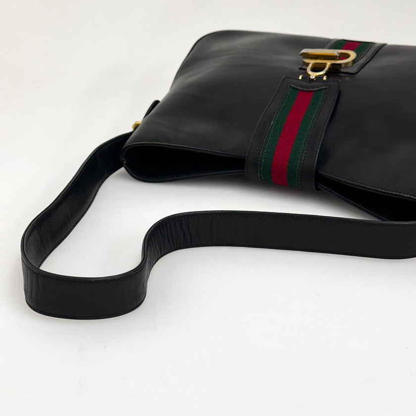Gucci Borsa Vintage a Spalla in Pelle Nera con Fascia Web