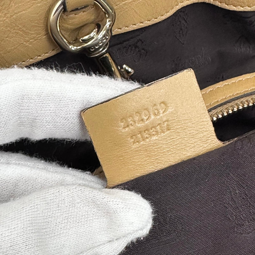 Gucci Borsa Web Large Tote Supreme in Tela GG con Nappine
