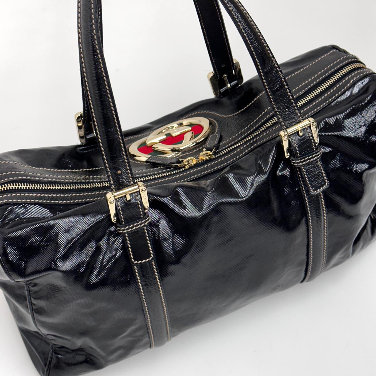 Gucci Borsa a Spalla Britt in Vernice Nera con Logo Smaltato