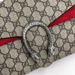 Gucci Borsa a Spalla Dionysus GG Supreme Grande con Dettaglio in Suede Rosso