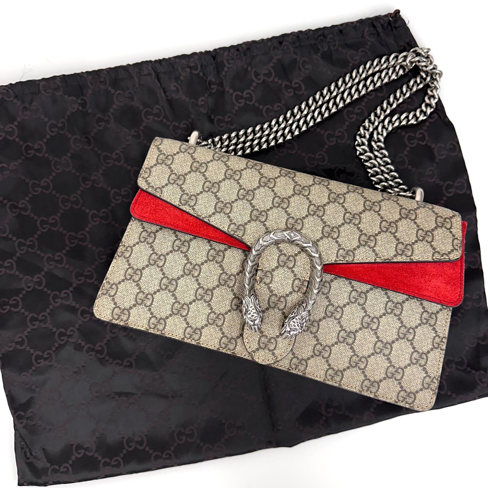 Gucci Borsa a Spalla Dionysus GG Supreme Grande con Dettaglio in Suede Rosso