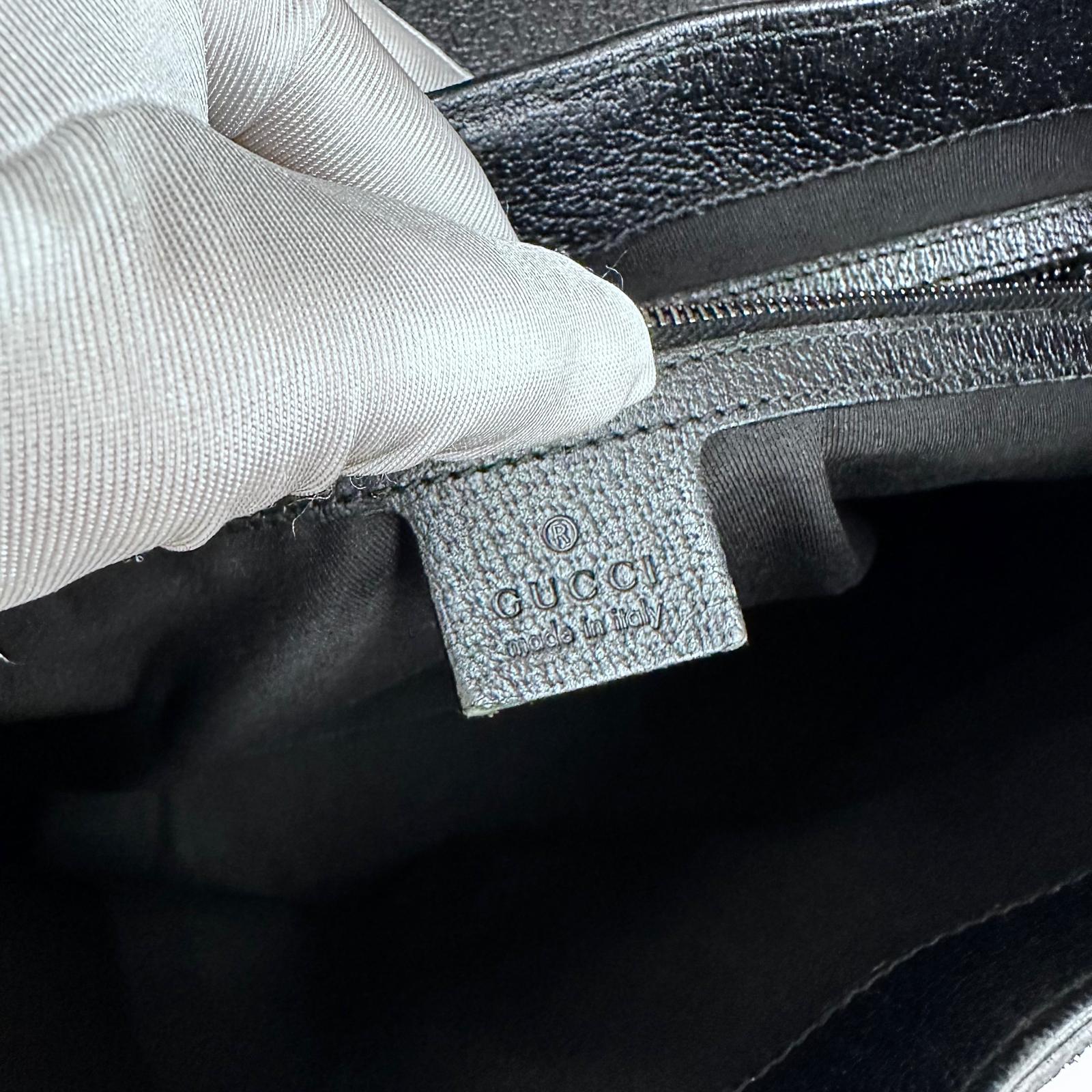 Gucci Borsa a Spalla in Tessuto GG Nero Linea Sherry
