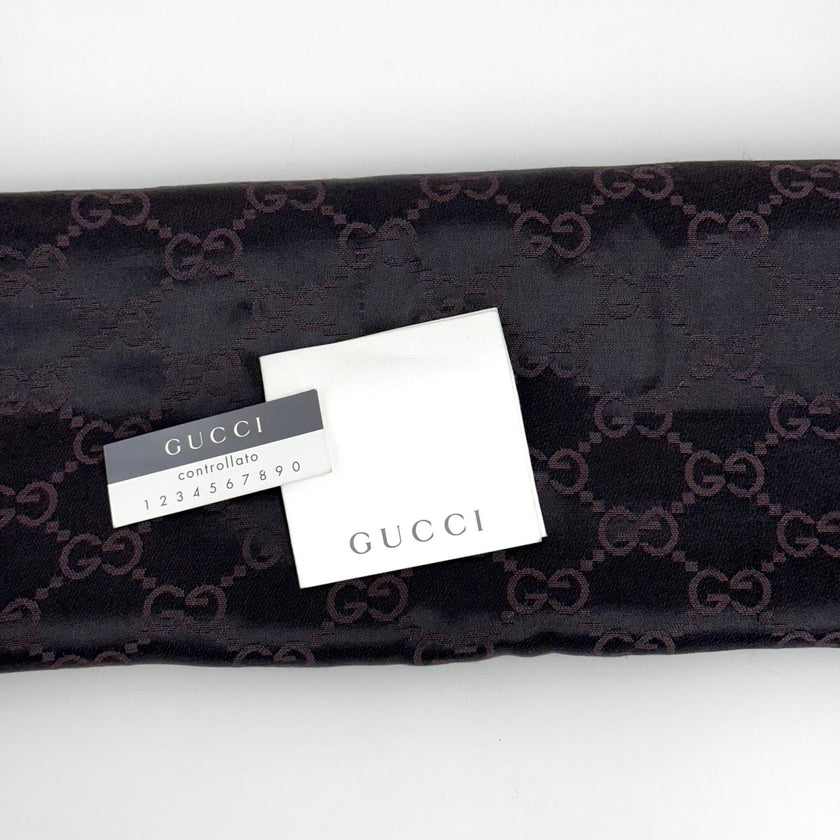 Gucci Borsa a Spalla in Tessuto GG Nero e Pelle