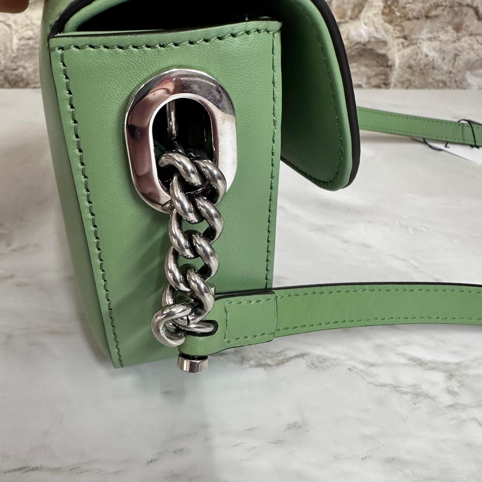 Gucci Borsa a Tracolla Blondie Mini in Pelle Verde Pastello
