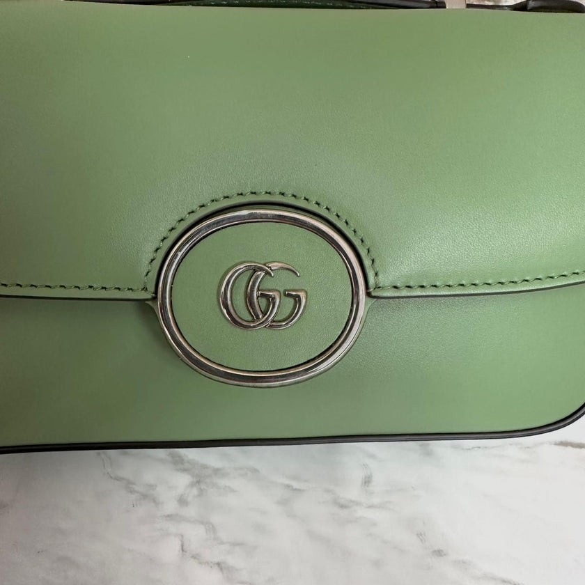 Gucci Borsa a Tracolla Blondie Mini in Pelle Verde Pastello