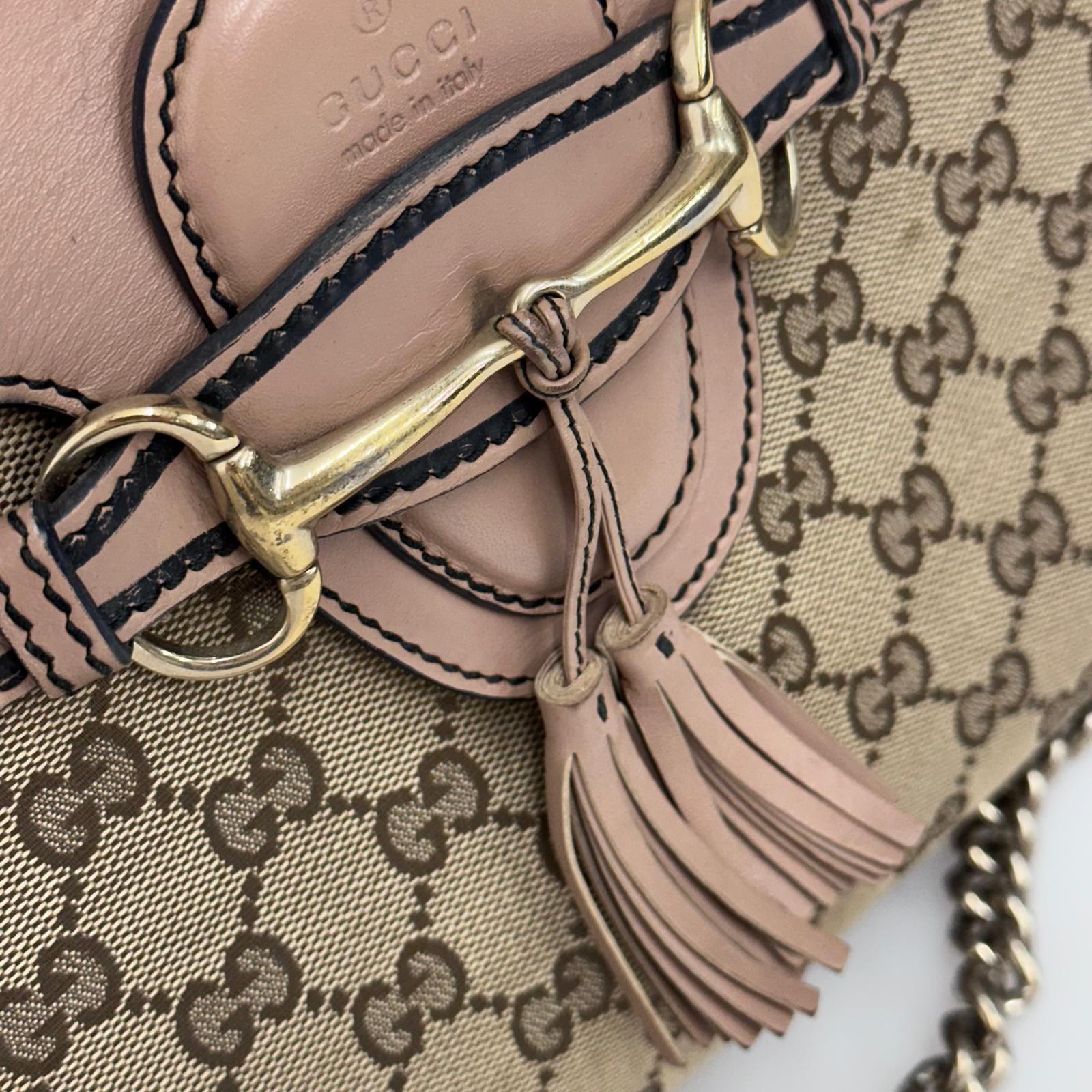 Gucci Borsa a spalla Emily GG Supreme beige rosa cipria con catena