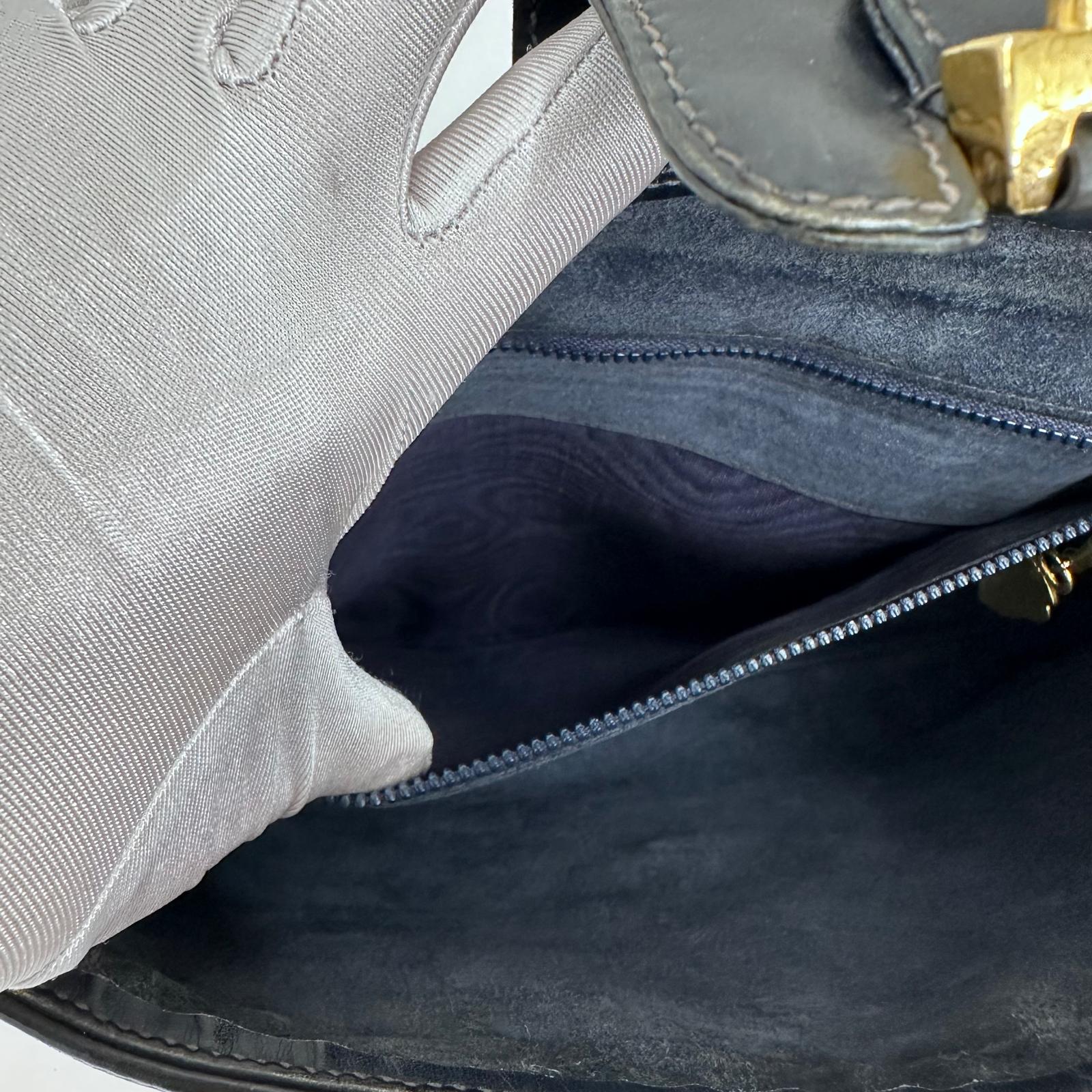 Gucci Borsa a spalla Hobo Horsebit in pelle nera anni ’70
