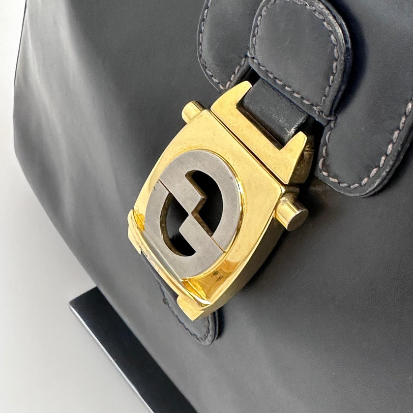 Gucci Borsa a spalla Hobo Horsebit in pelle nera anni ’70
