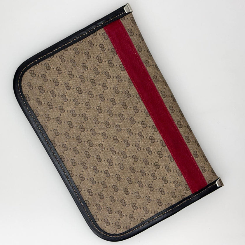 Gucci Borsa a spalla Monogram GG Plus con Web Stripe