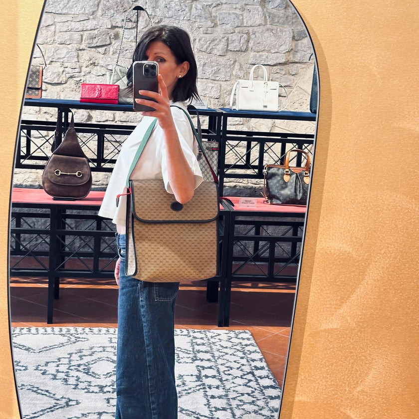 Gucci Borsa a spalla Monogram GG Plus con Web Stripe