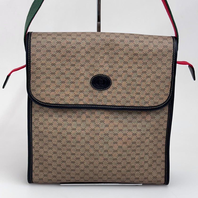 Gucci Borsa a spalla Monogram GG Plus con Web Stripe