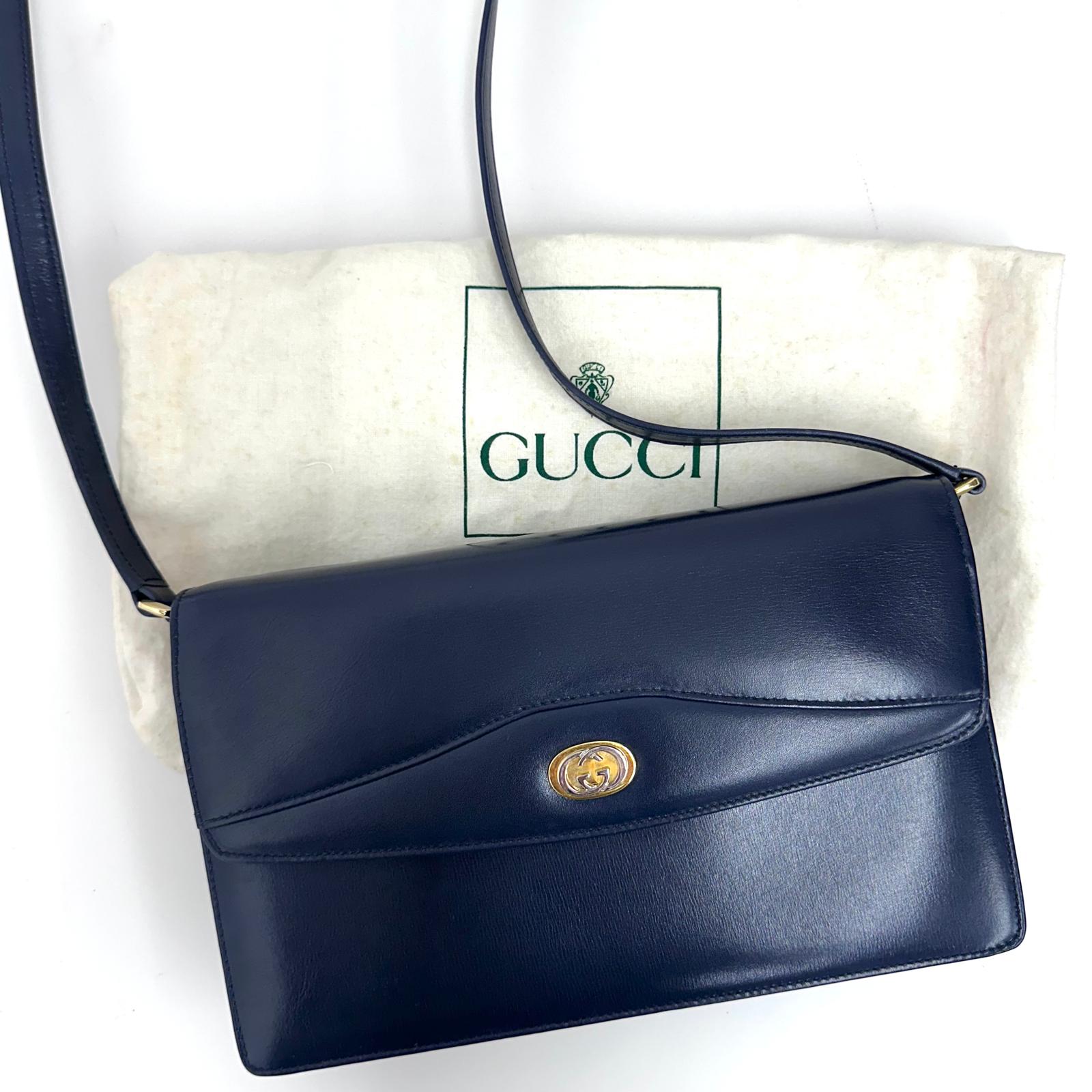Gucci Borsa a tracolla in pelle blu con logo GG oro anni ‘80