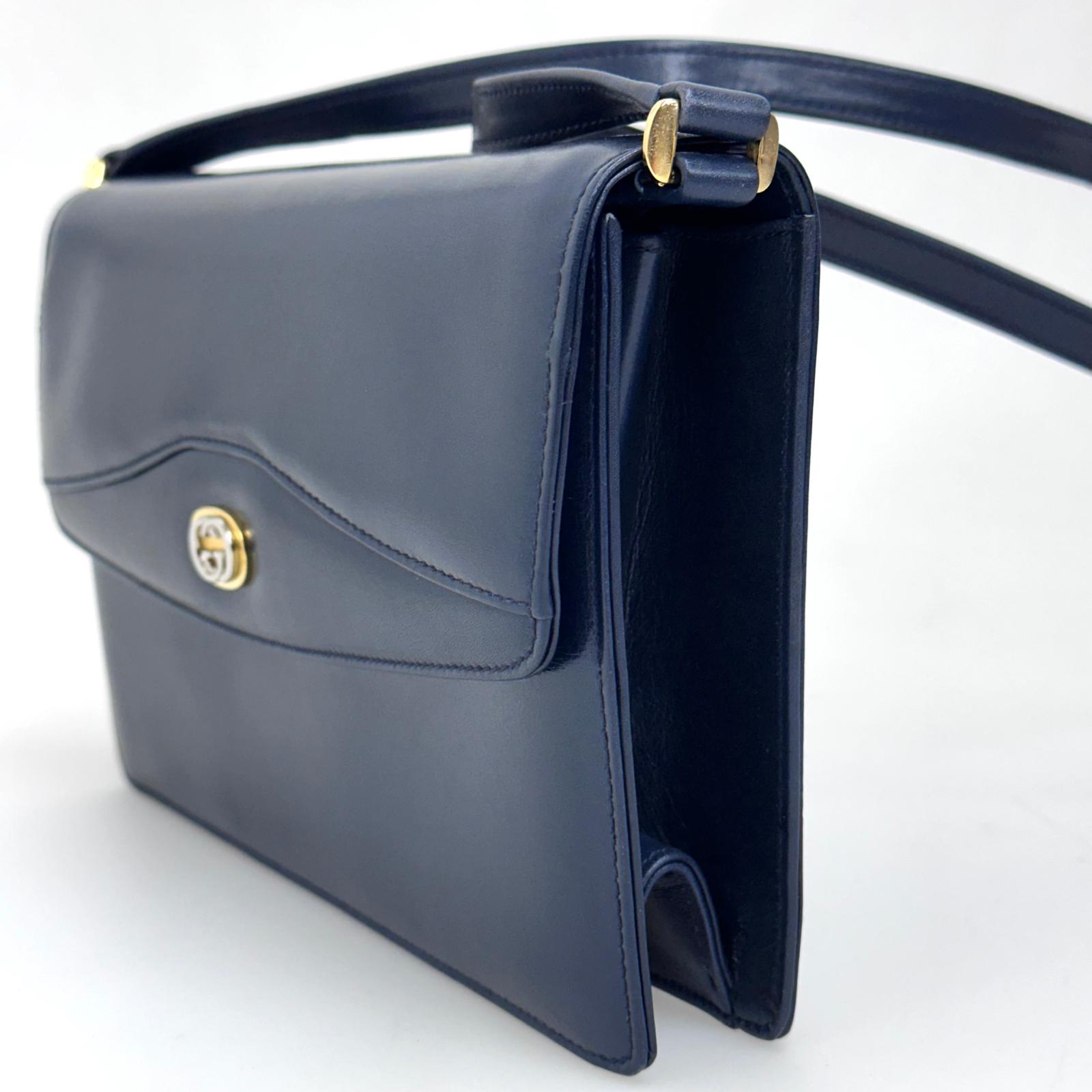 Gucci Borsa a tracolla in pelle blu con logo GG oro anni ‘80