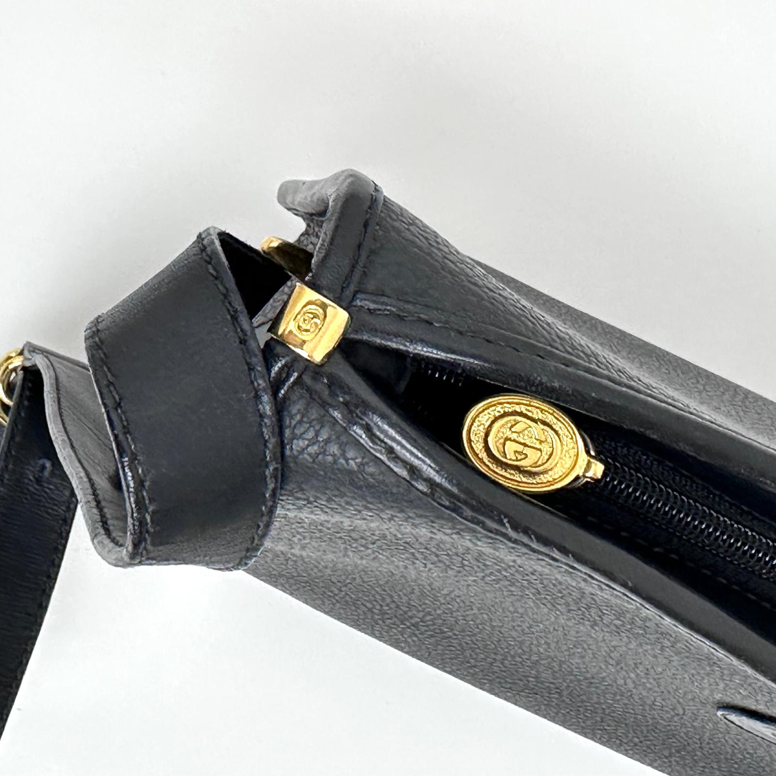 Gucci Borsa a tracolla pelle nera Interlocking GG Vintage