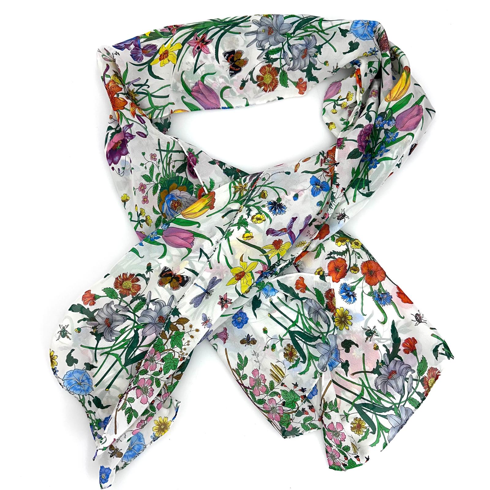 Gucci Foulard Flora in seta bianca con stampa Flora