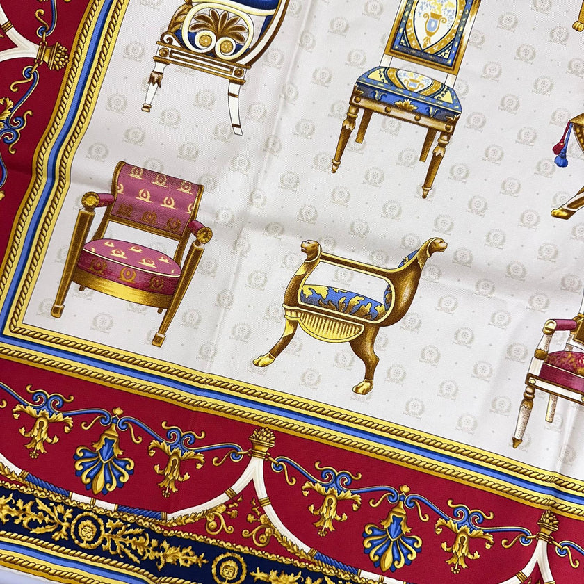 Gucci Foulard in seta con stampa arredi classici 90x90