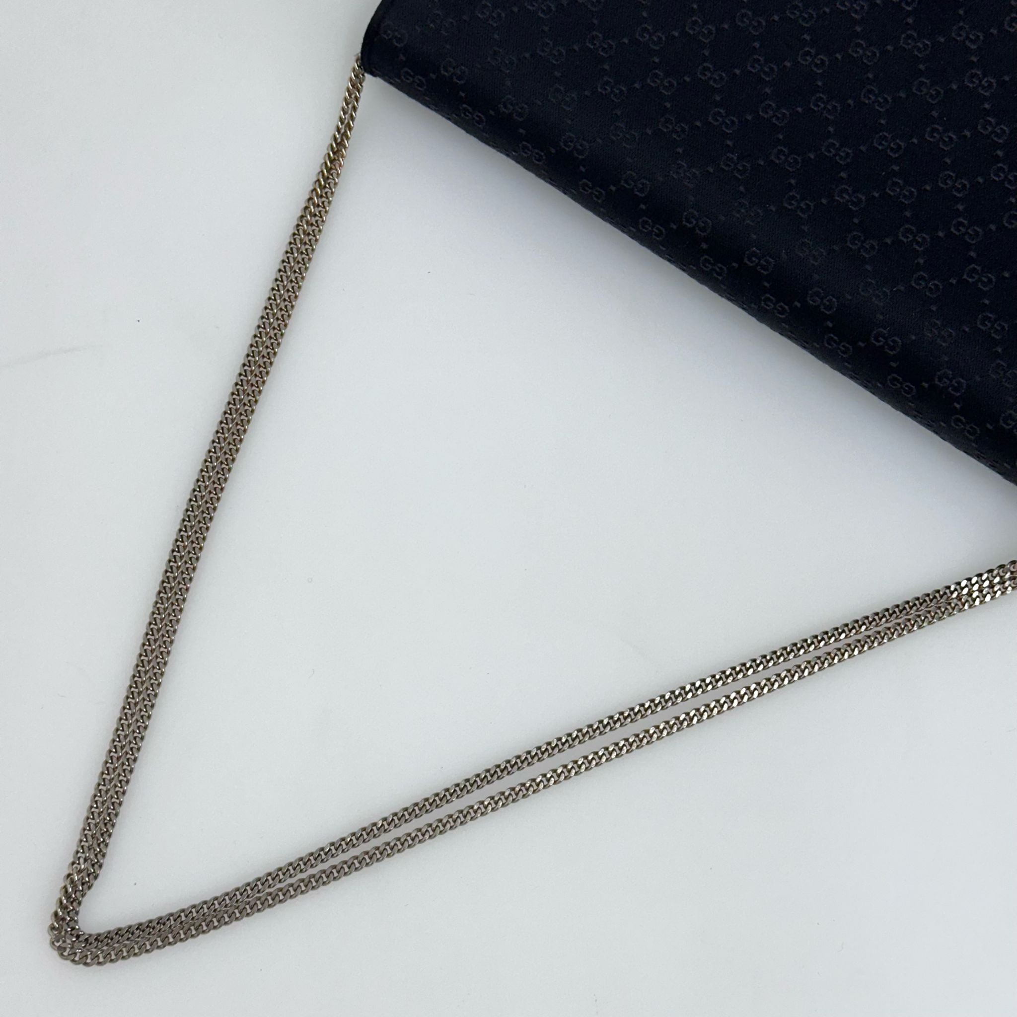 Gucci GG Pochette Monogram Raso Nero con catena argento 1989