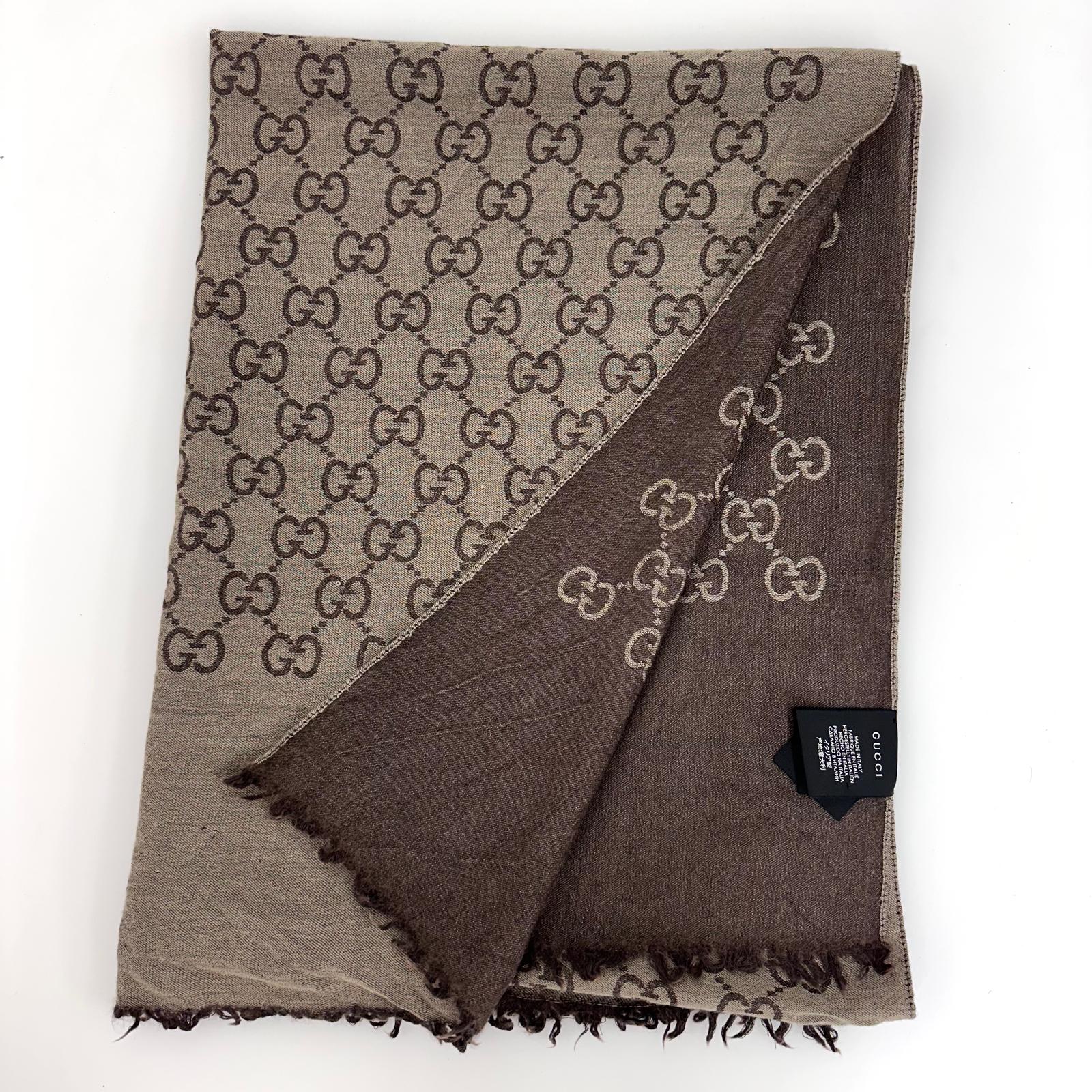 Gucci Sciarpa double face in lana e seta beige e marrone GG monogram