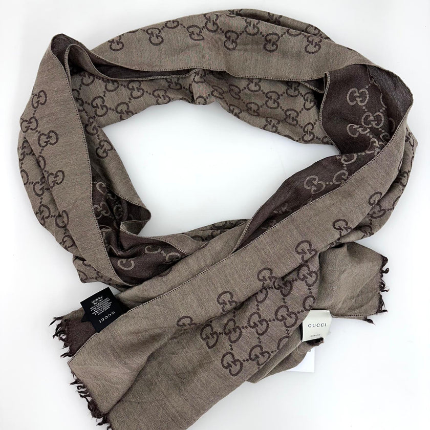 Gucci Sciarpa double face in lana e seta beige e marrone GG monogram