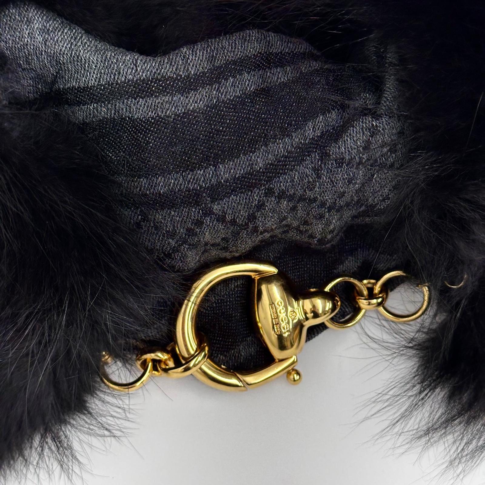 Gucci Sciarpa in Lana e Seta con Bordo in Pelliccia di Volpe Argentata