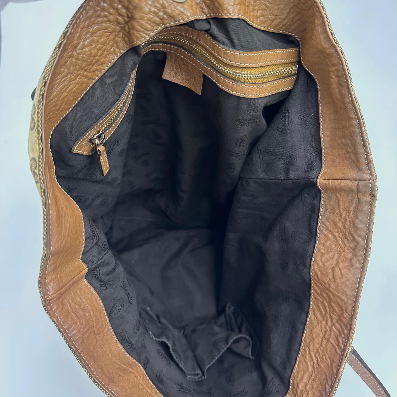 Gucci borsa a spalla tote GG Canvas beige pelle cuoio Charm Interlocking G
