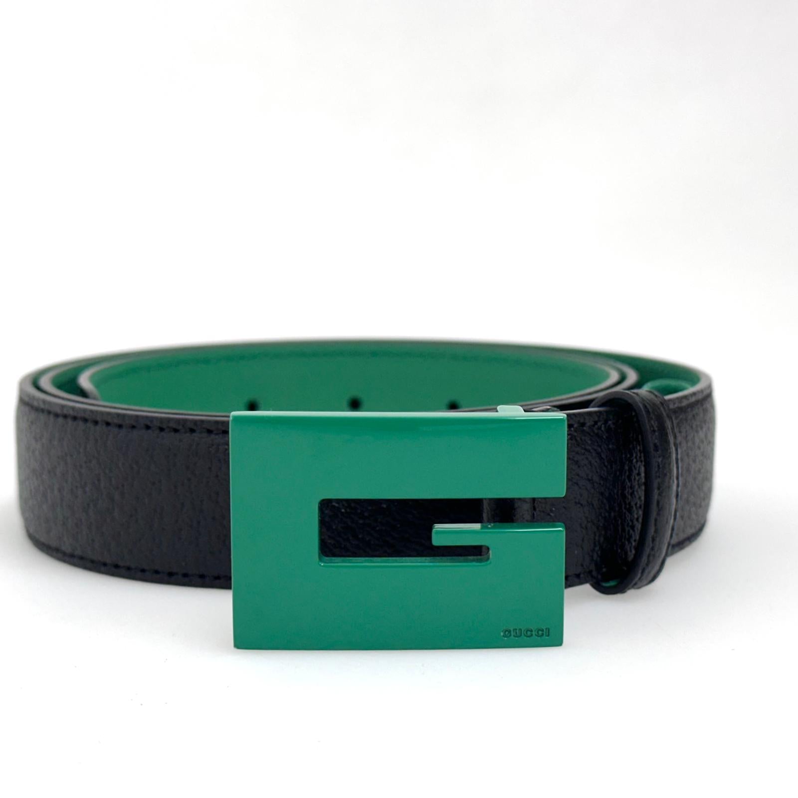 Gucci cintura in pelle nera con fibbia G verde – 112 cm