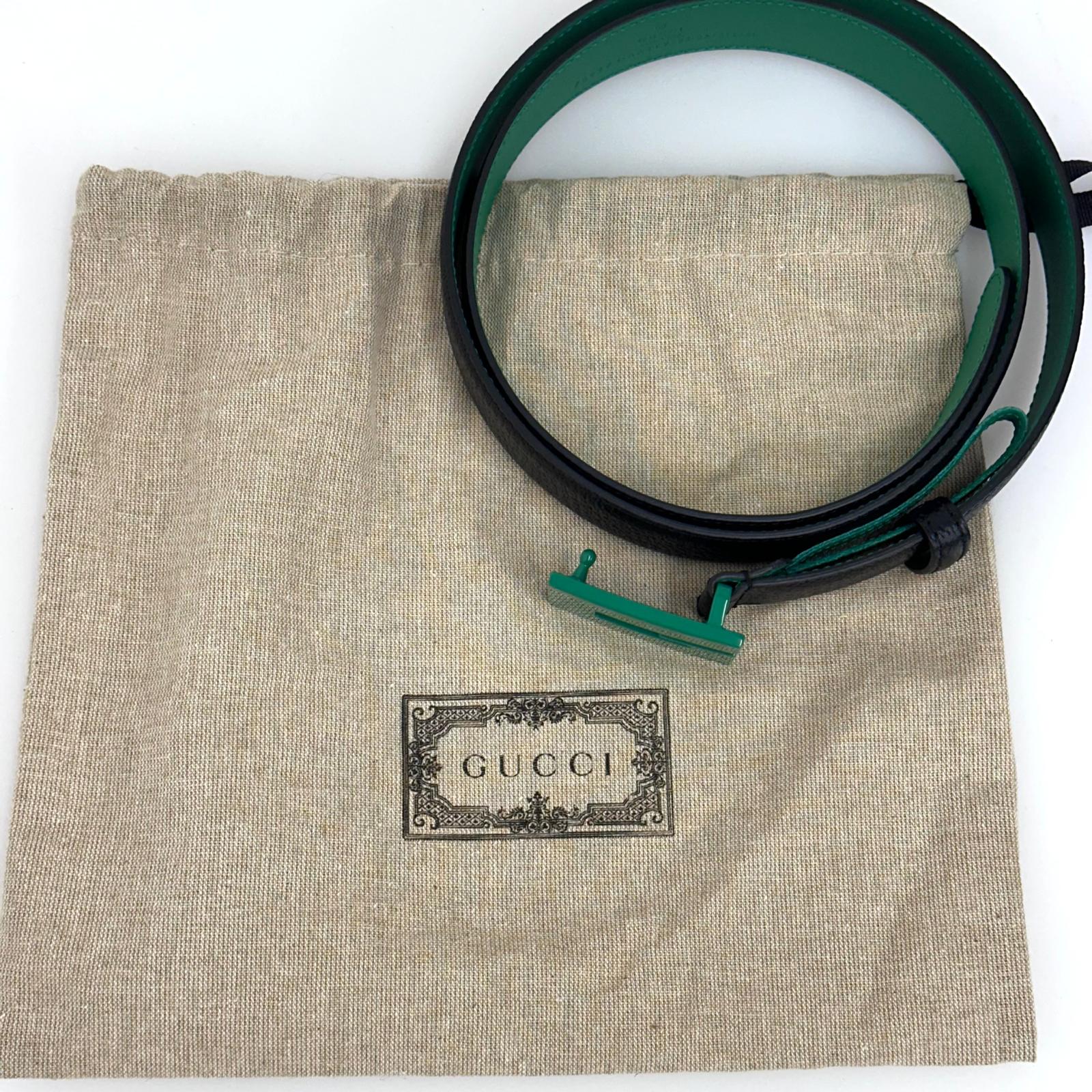 Gucci cintura in pelle nera con fibbia G verde – 112 cm