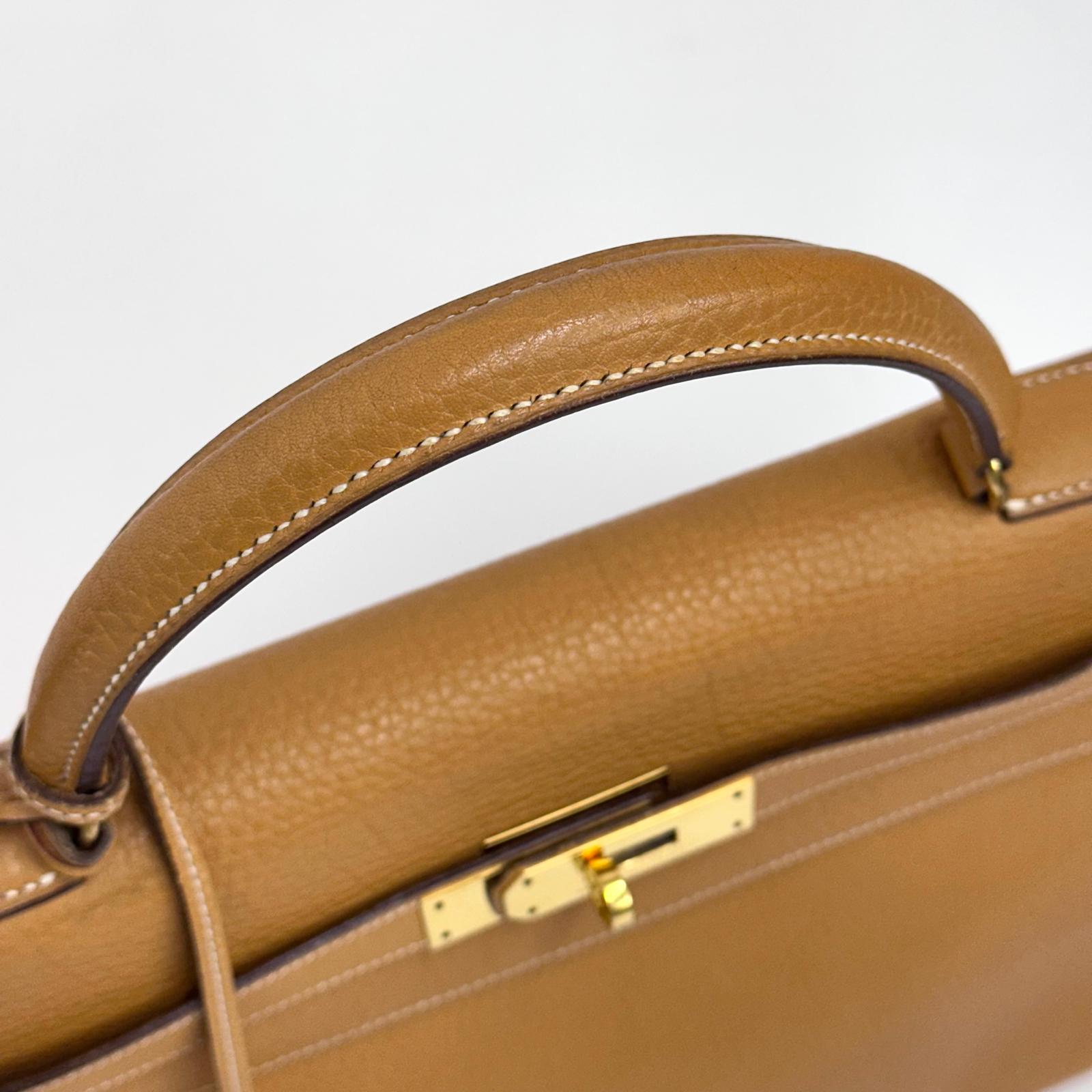 Hermès Borsa Kelly 32 Retournée Ardennes Gold hardware oro 1985: ○O