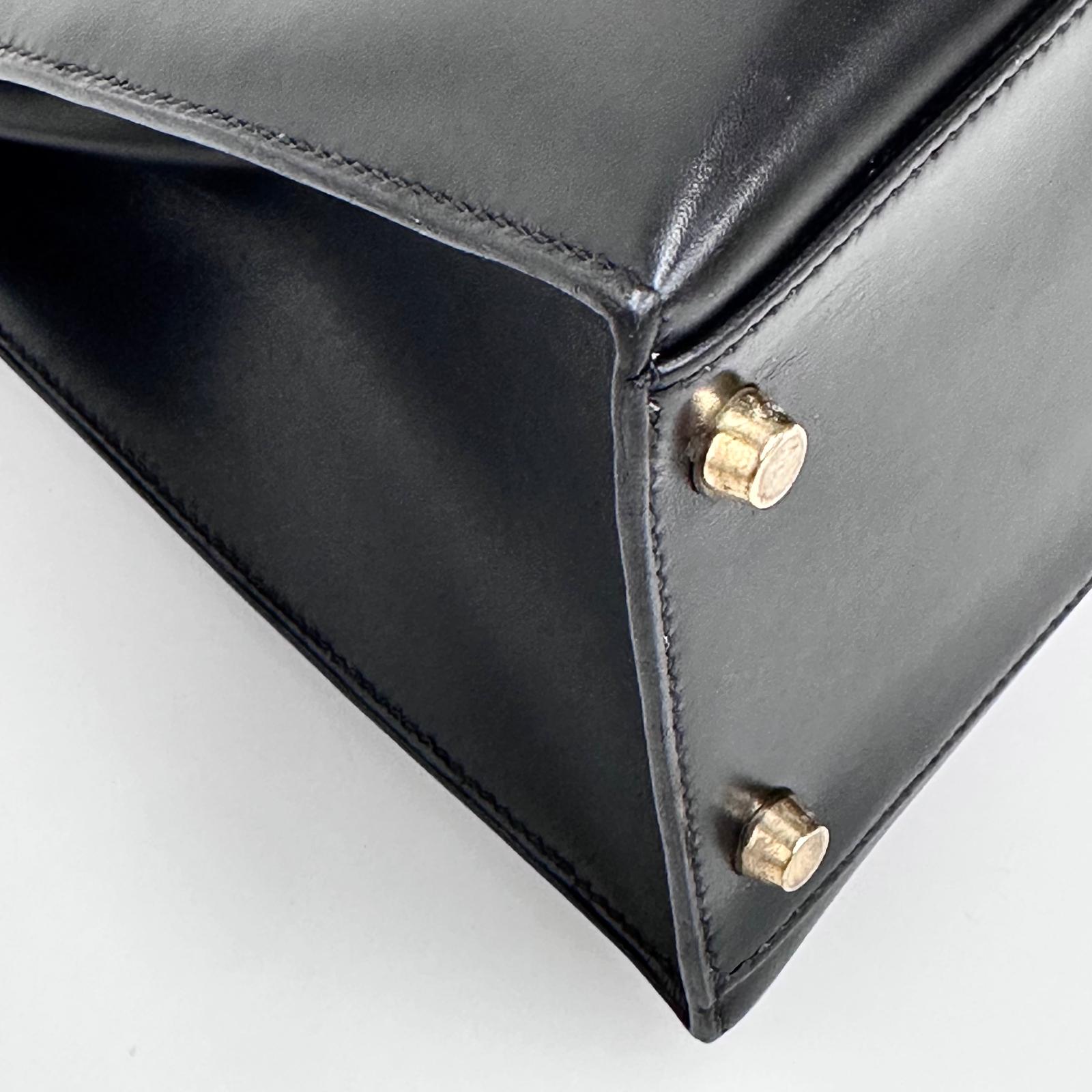 Hermès Borsa Kelly 32 a mano Box Calf nera hardware oro Sellier 1994 ○X