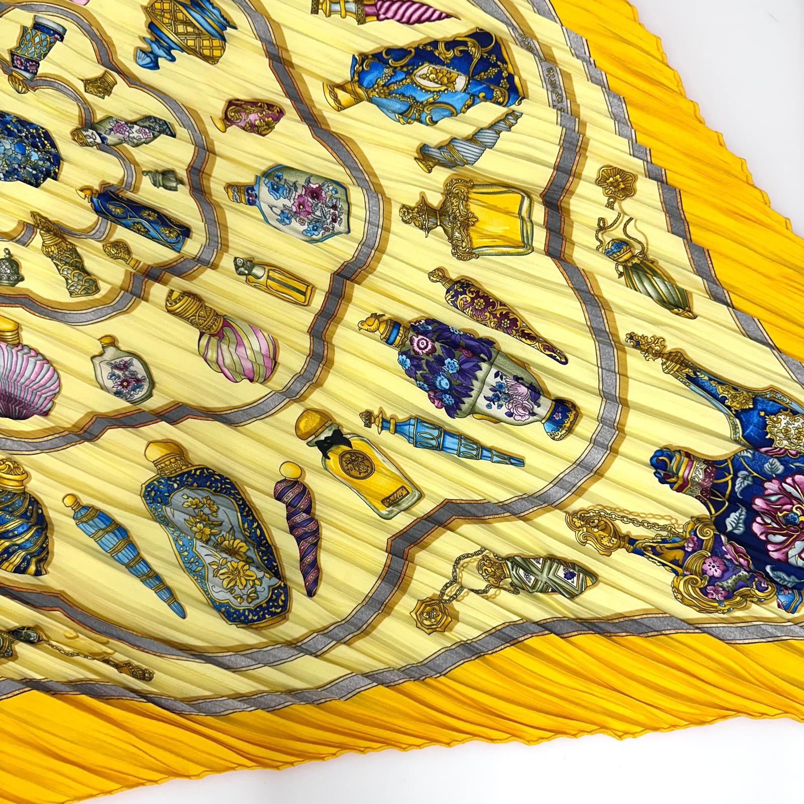 Hermès Foulard Plissé 