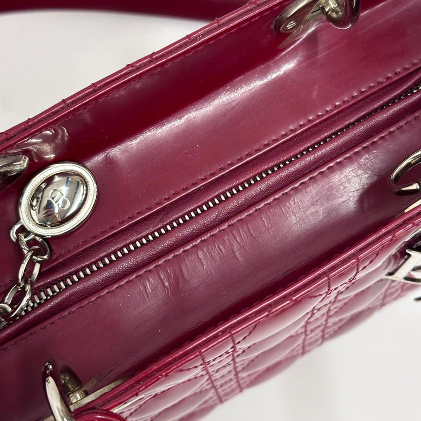 Lady Dior Borsa Media Vernice Rosso Bordeaux con Tracolla