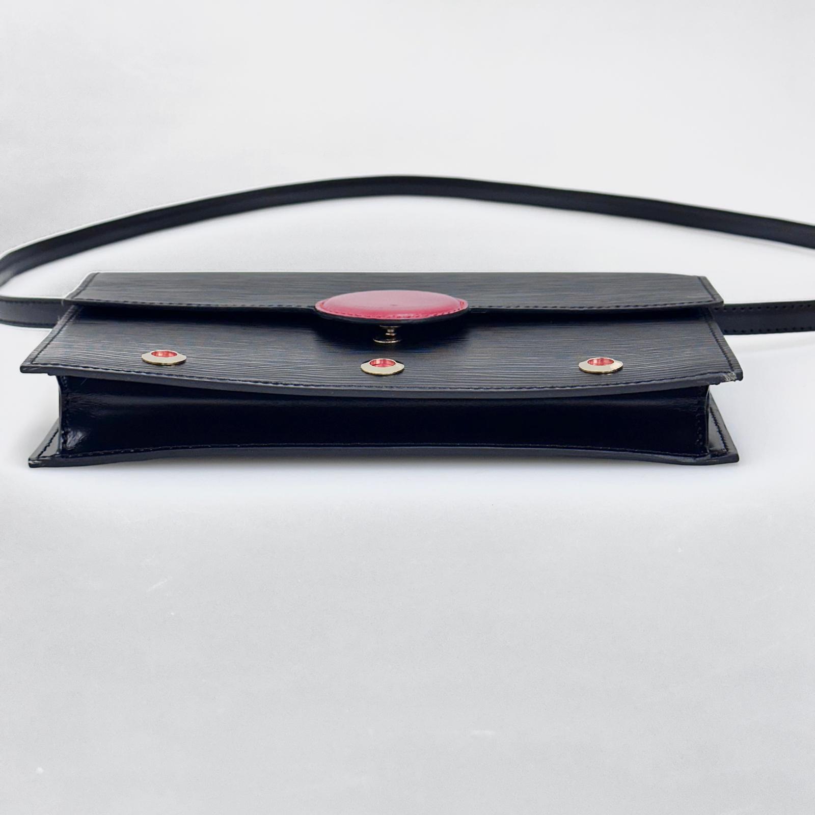 Louis Vuitton Borsa Hublot Vintage Epi Nera e Rossa – 1991