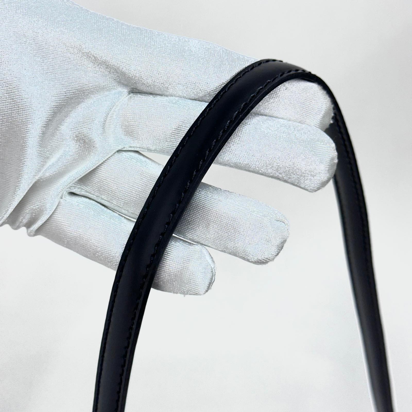 Louis Vuitton Borsa Hublot Vintage Epi Nera e Rossa – 1991