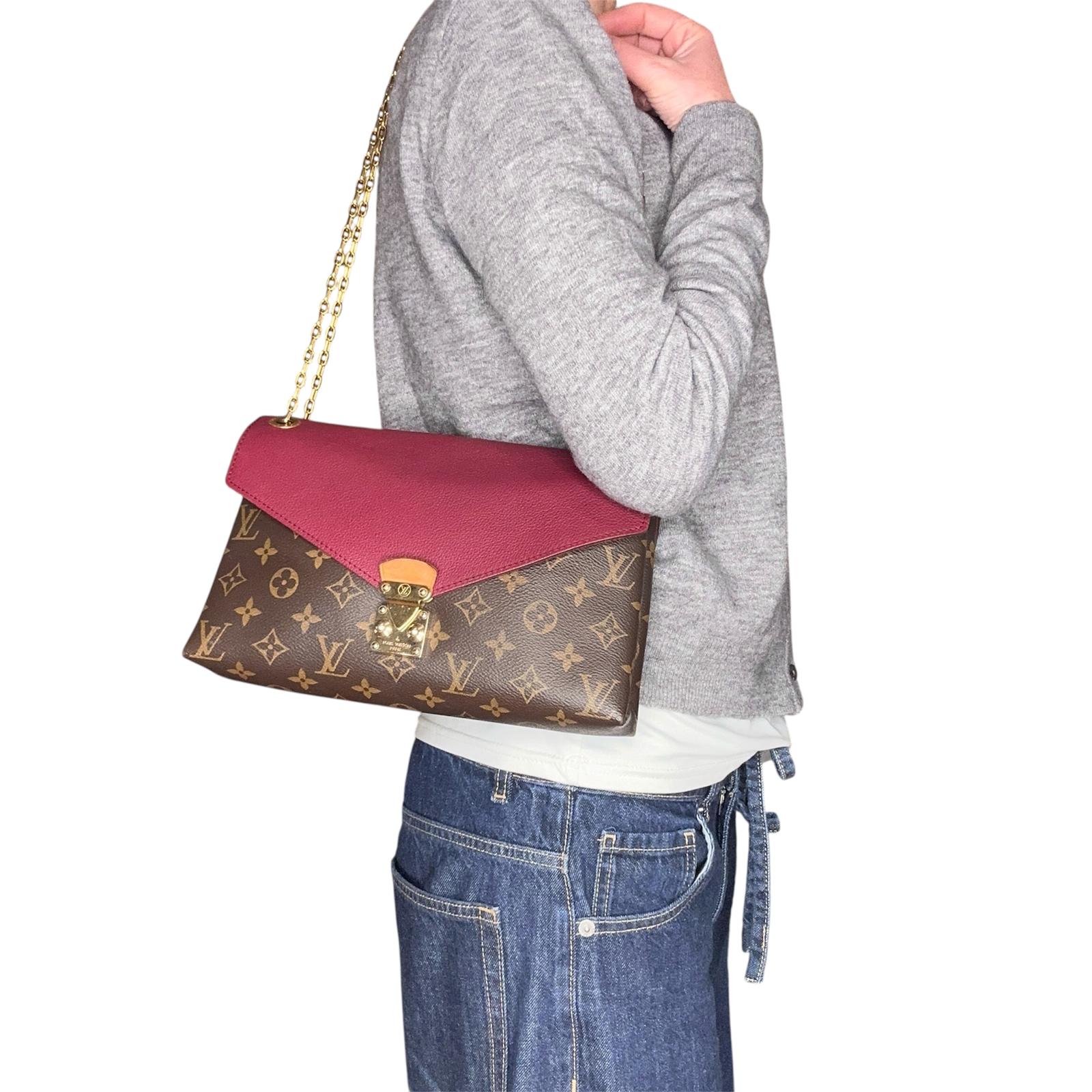 Louis Vuitton Borsa Pallas Clutch Monogram e pelle bordeaux