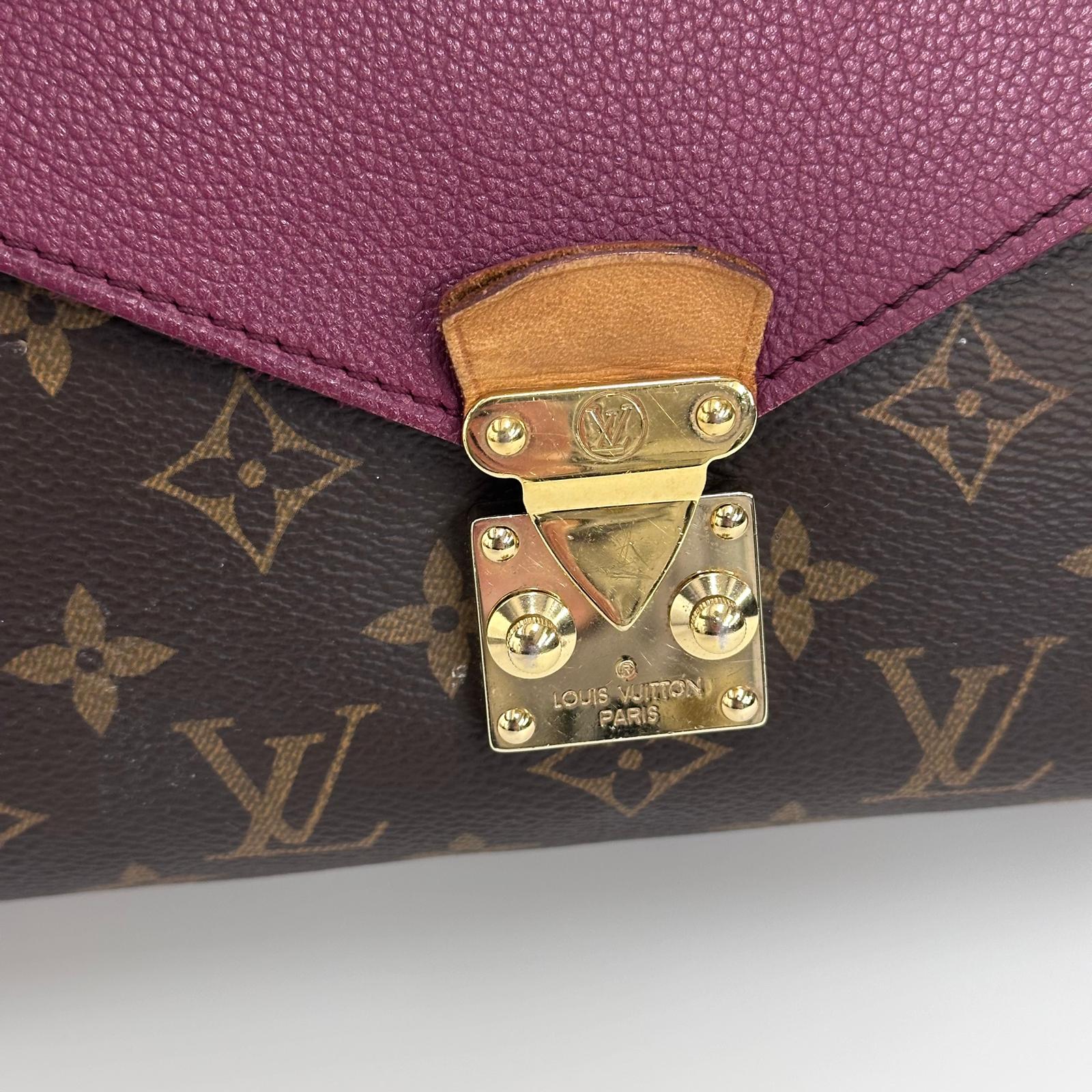 Louis Vuitton Borsa Pallas Clutch Monogram e pelle bordeaux
