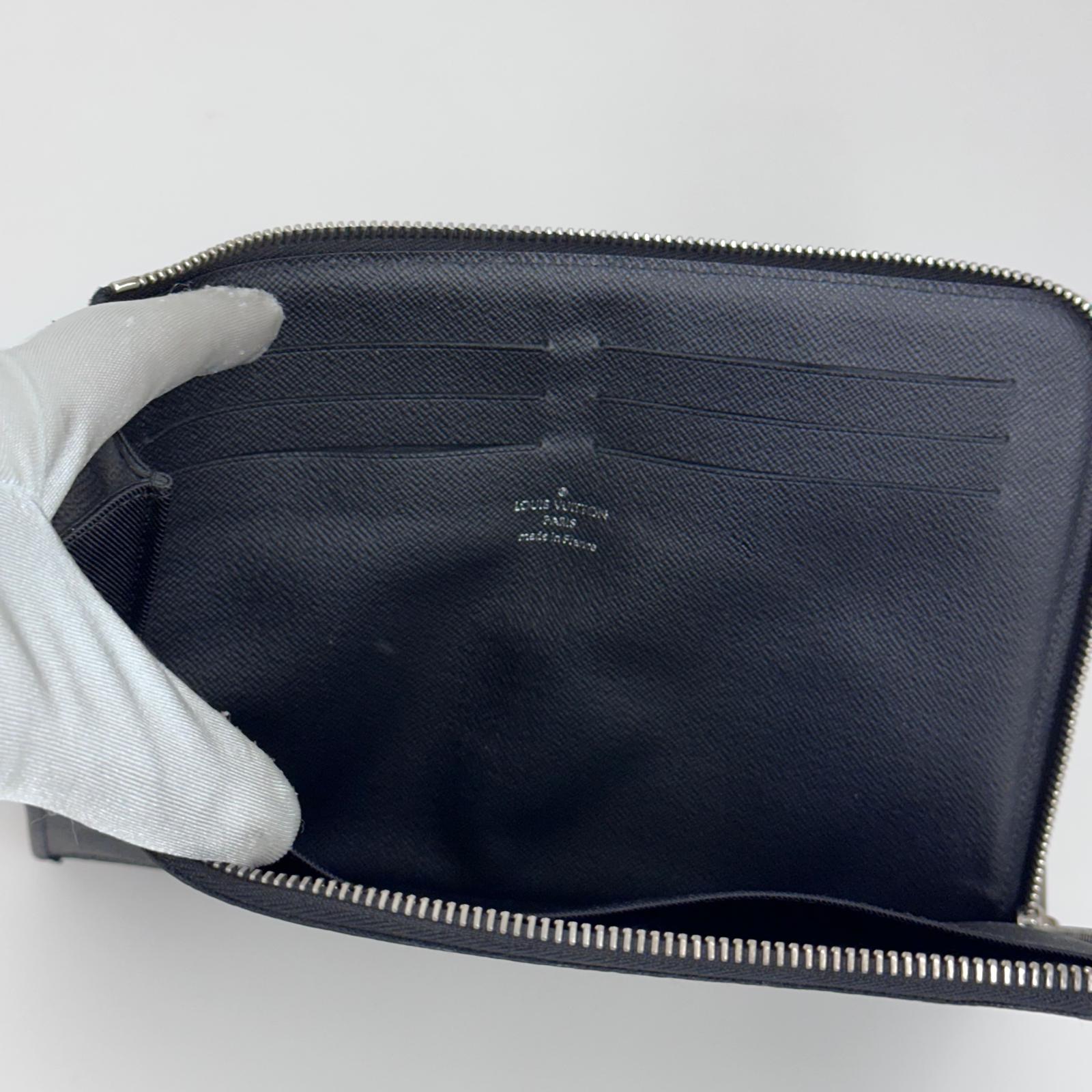 Louis Vuitton Borsa Pochette Jour in Damier Graphite