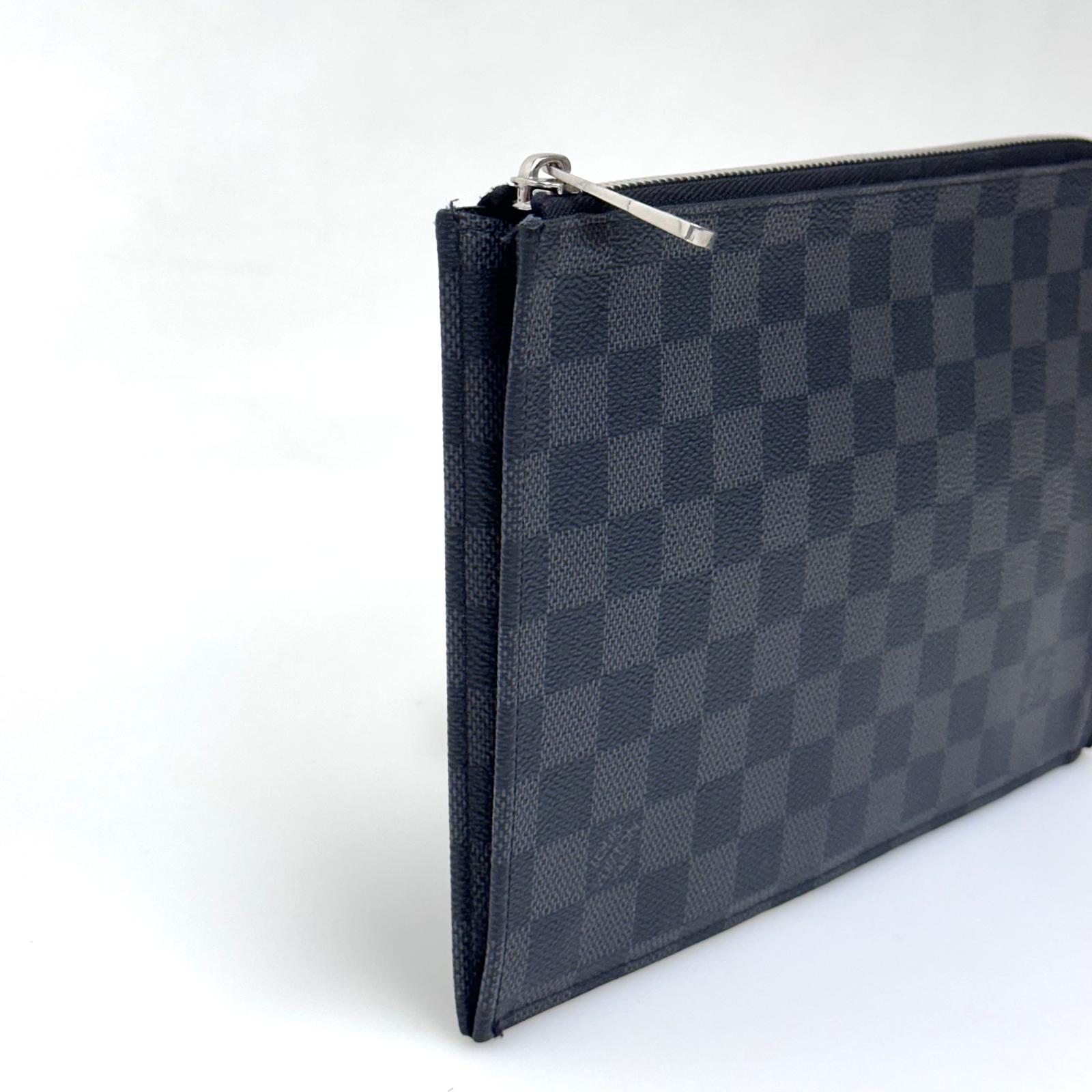 Louis Vuitton Borsa Pochette Jour in Damier Graphite