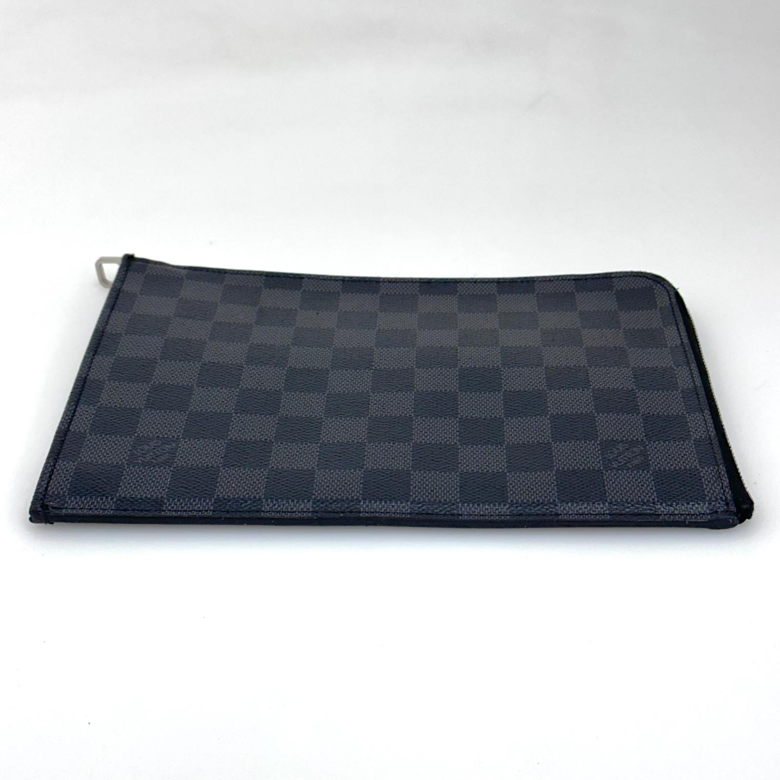Louis Vuitton Borsa Pochette Jour in Damier Graphite