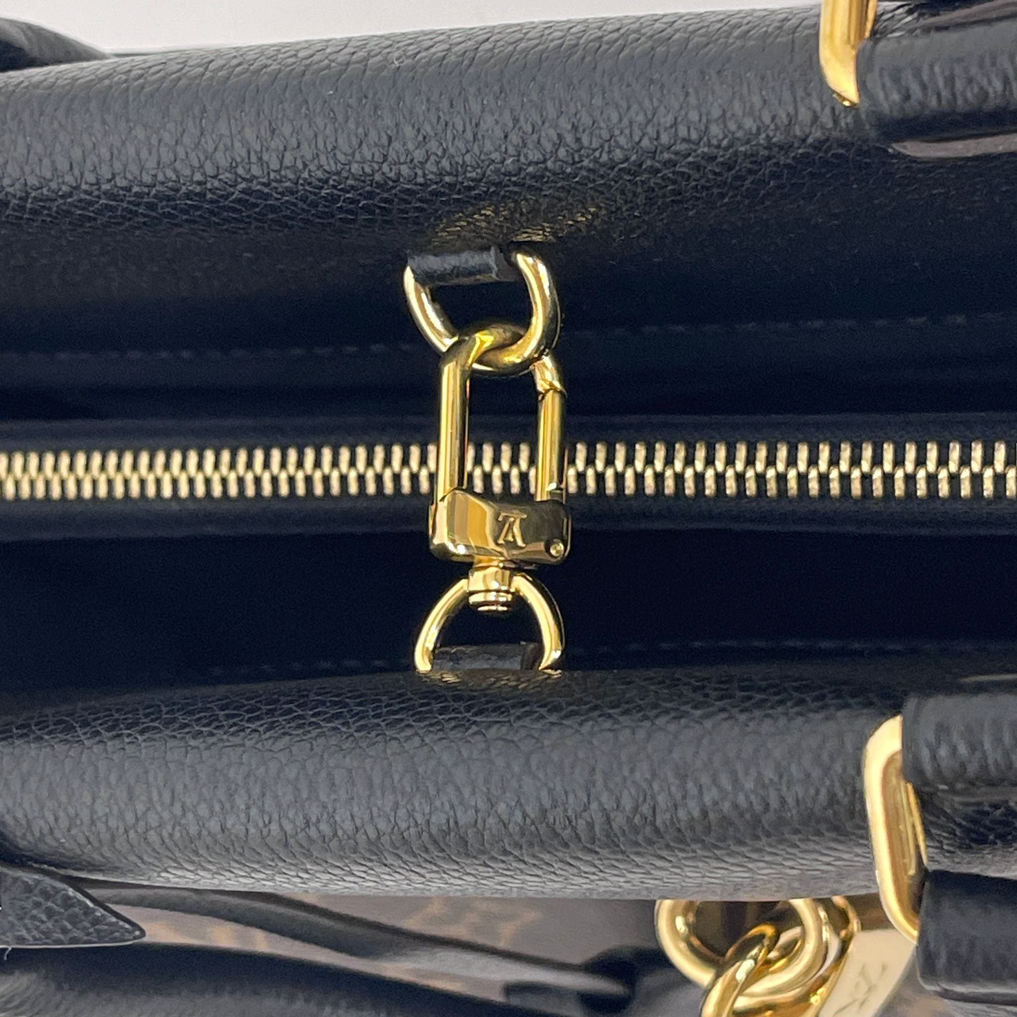 Louis Vuitton Borsa a Mano Venus in Tela Monogram e Pelle Nera