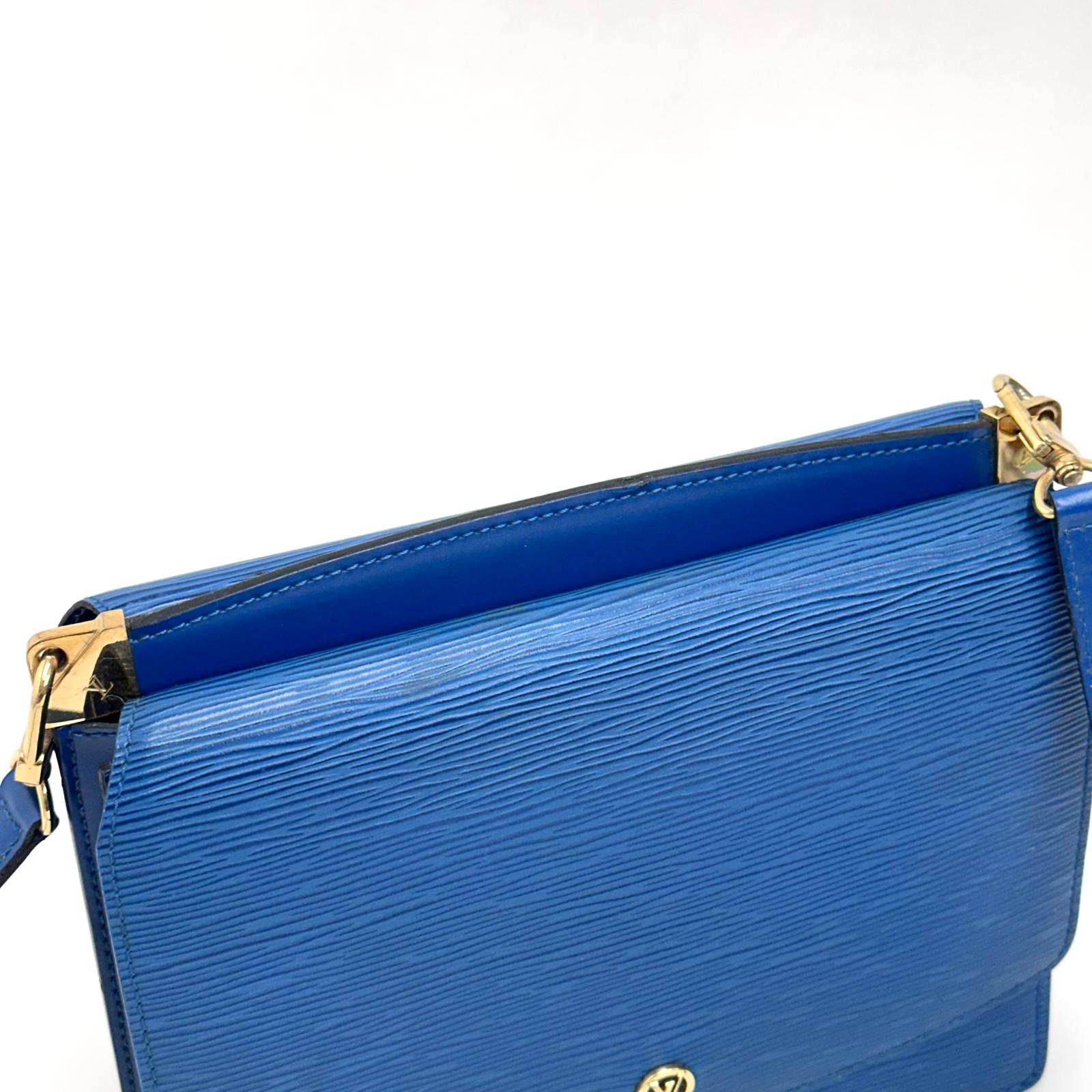 Louis Vuitton Borsa a Tracolla Saint Cloud Epi Toledo Blue
