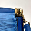 Louis Vuitton Borsa a Tracolla Saint Cloud Epi Toledo Blue